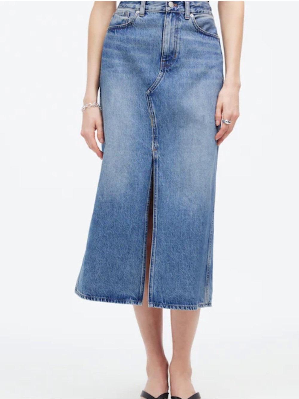 Madewell Light Wash Denim Skirt with Contrast Stitching, 30 🦋